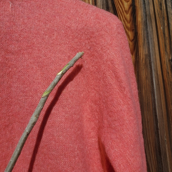 VTG cozy pink cardigan - Picture 3 of 16